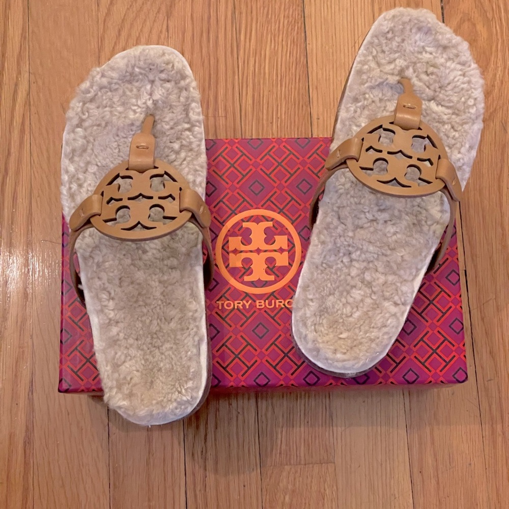 TORY BURCH Miller Cloud Shearling Sandals - Women’s Size 8 - New In Box - Picture 3 of 10